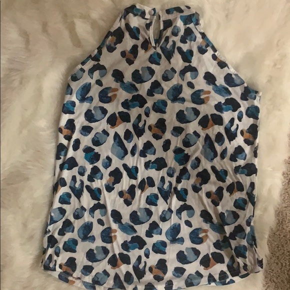 Super cute leopard print tank!! 🐆 - Picture 4 of 5
